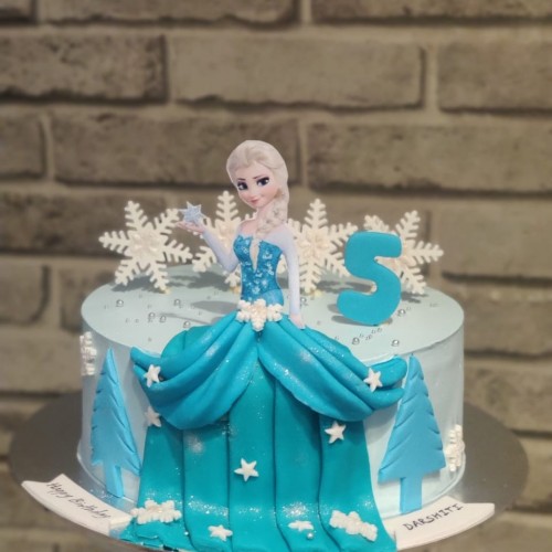 Elsa Frozen Cake | Poles Patisserie-happymobile.vn